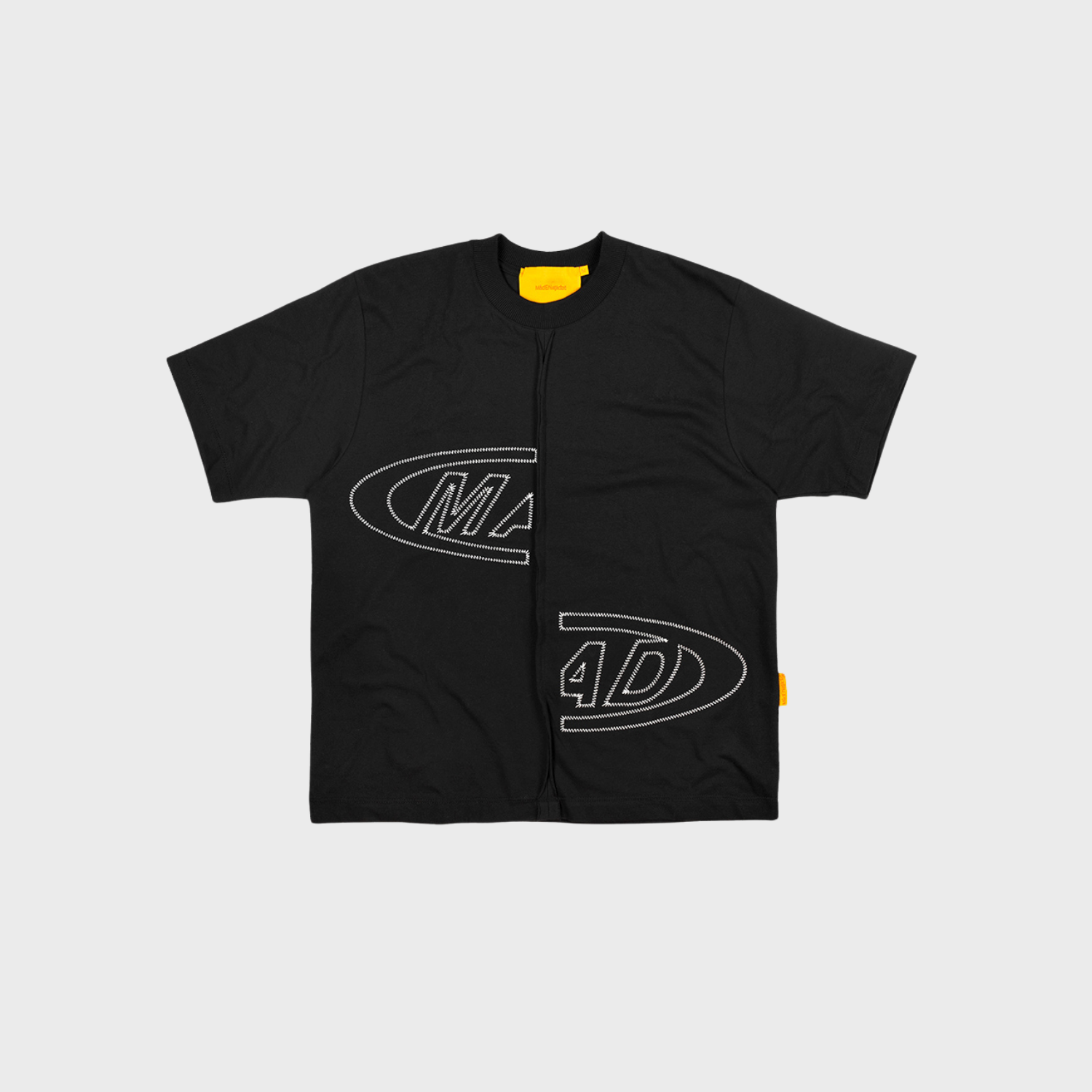 CAMISETA MAD ENLATADOS BOXY PORTAL BORDADA - PRETO