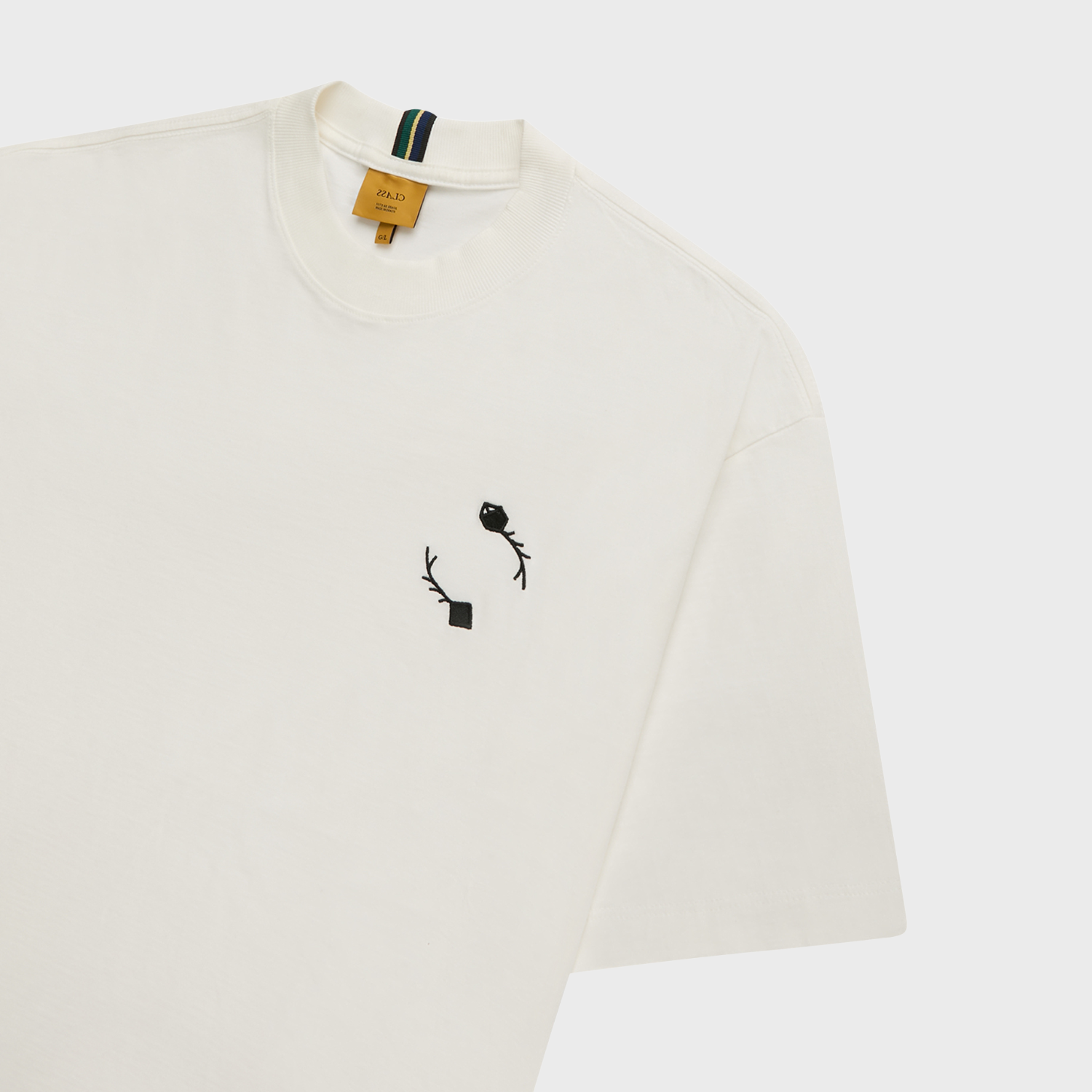 Camiseta Class Rélo - Off-white