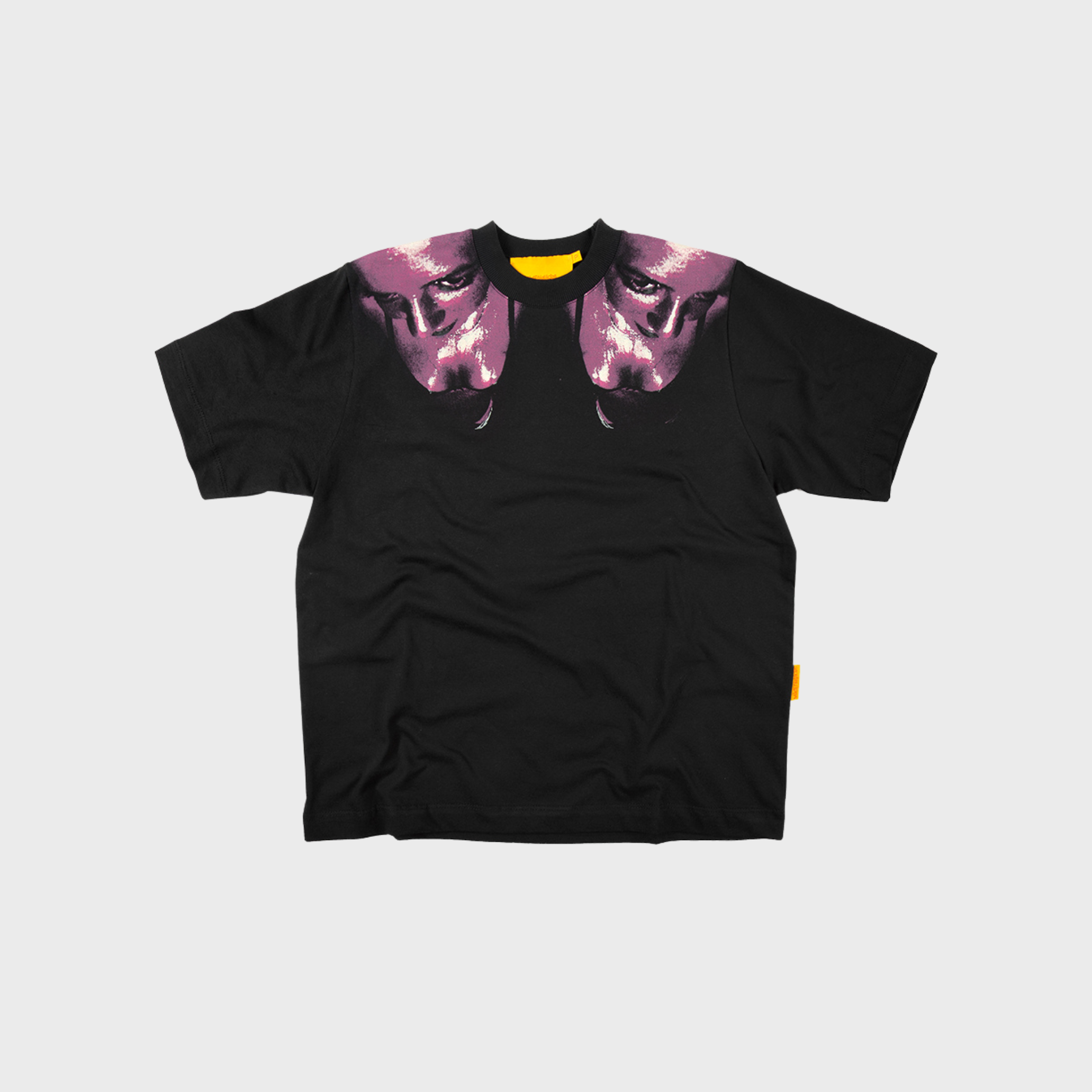 CAMISETA MAD ENLATADOS BOXY FUR - PRETO